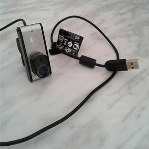 Logitech Right Light USB Web Cam notebook laptop pc V UAR38 camera lens clip on